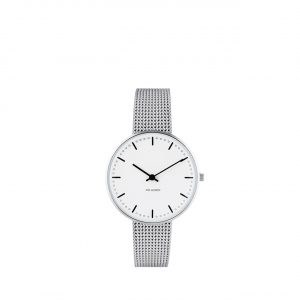 ARNE JACOBSEN City Hall 34mm hvid skive, stål mesh lænke