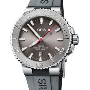 ORIS AQUIS DATE automatik armbåndsur med grå skive og grå gummirem