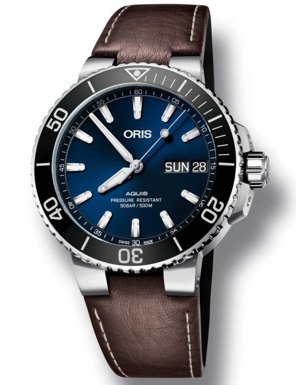 ORIS AQUIS DAY-DATE automatik armbåndsur med deep blue skive med brun læderrem