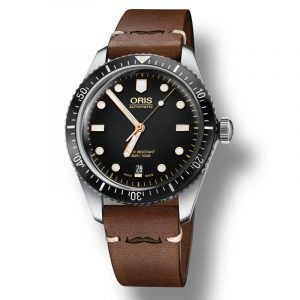 ORIS Divers 65 Movember Edition automatik armbåndsur med sort skive med brun læderrem