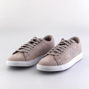 W blazer low lx